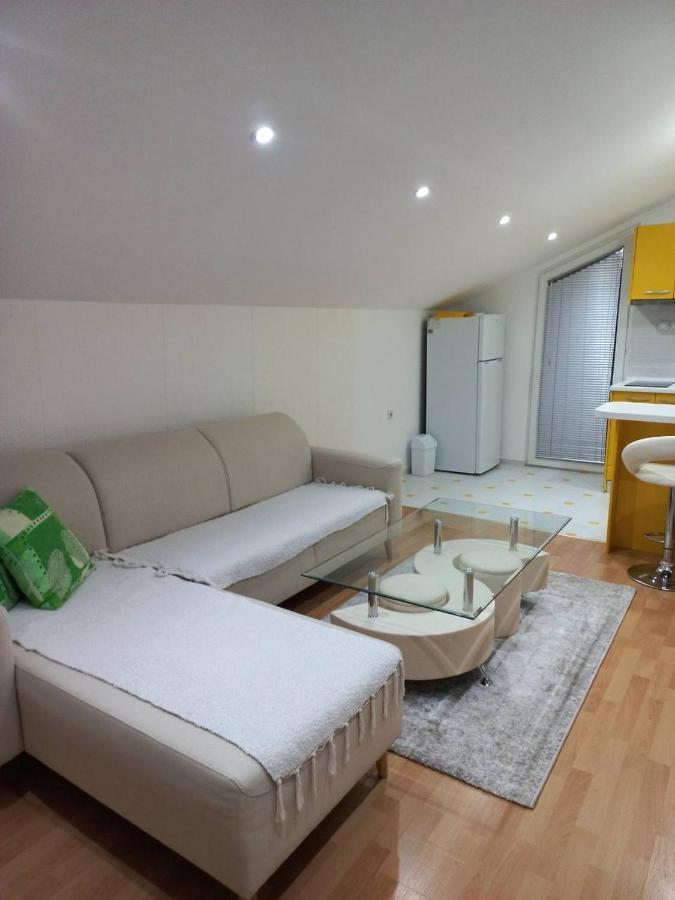 Vila Nastovski Veles Buitenkant foto