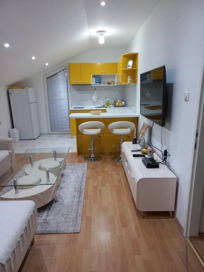 Vila Nastovski Veles Buitenkant foto